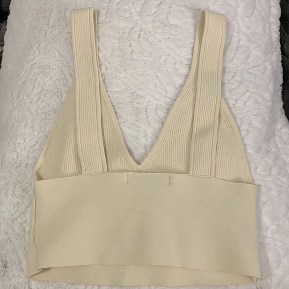 banana republic cream white/light tan top! - Picture 2 of 3